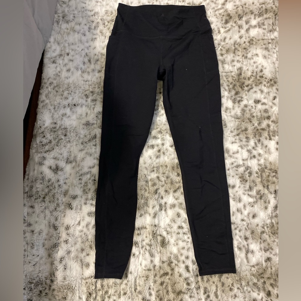 black leggings